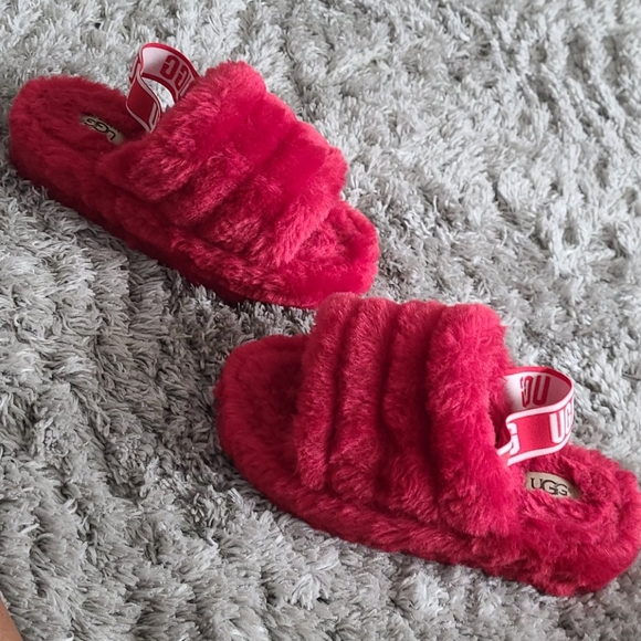 Ugg slippers - Picture 3 of 3
